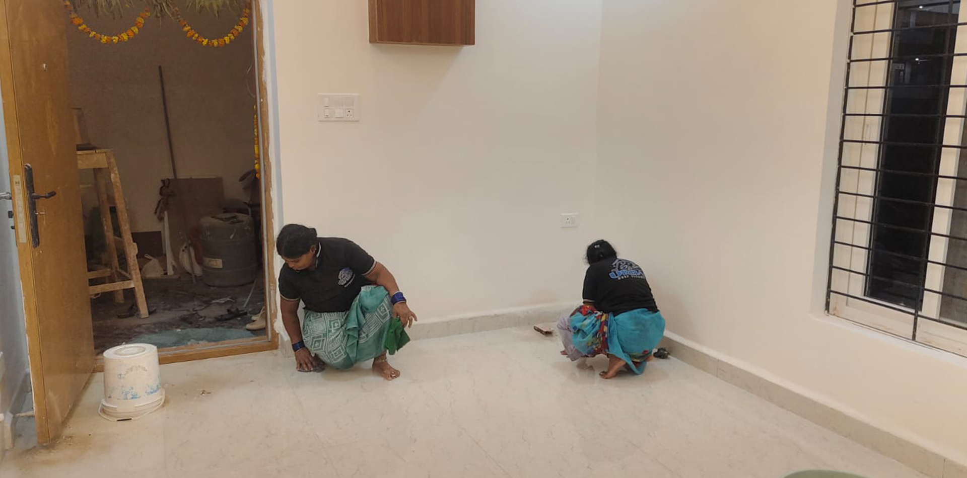 Floor Cleaning Services
